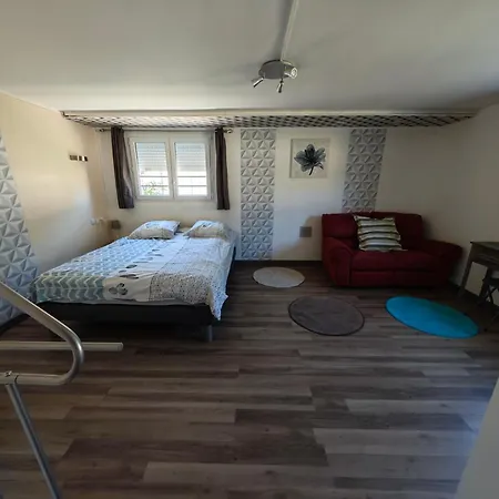 Entre Et Montagne Apartment Thezan-les-Beziers